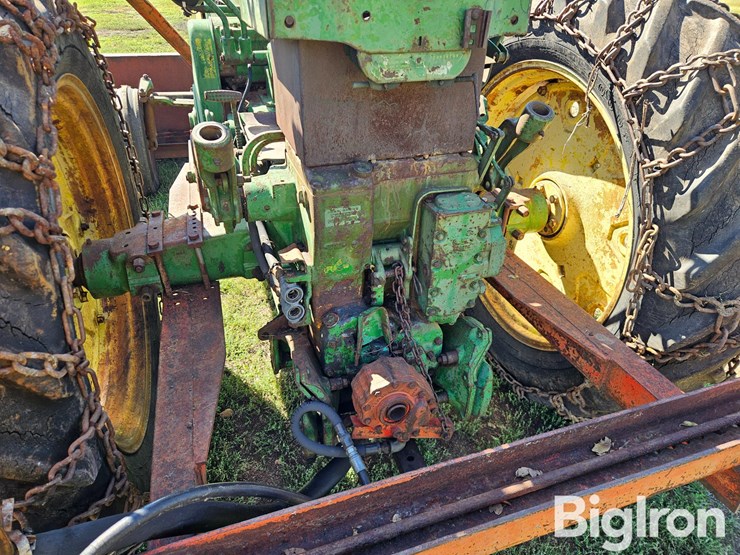 1958-john-deere-720-image-17