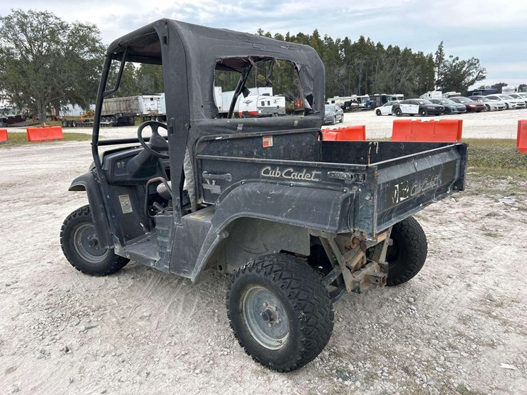 2007-cub-cadet-gas-utility-cart-image-4