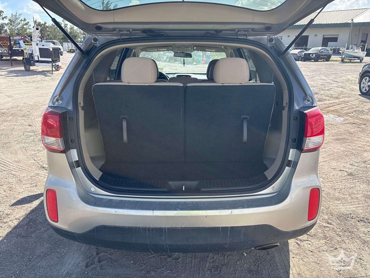 2015-kia-sorento-image-25