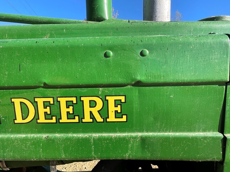 john-deere-b-image-31