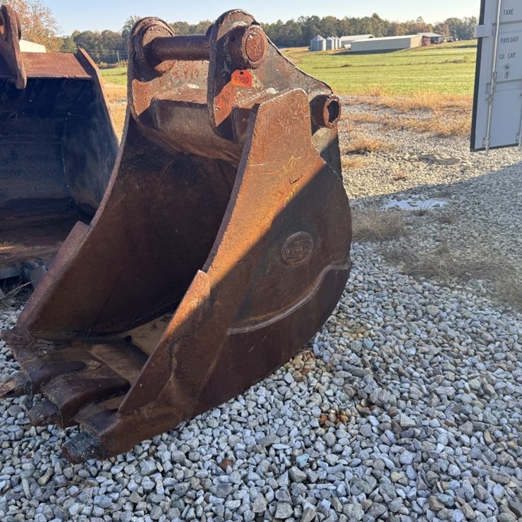 #4590 • Strickland Excavator Bucket