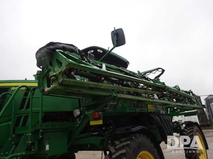 2017-john-deere-r4038-image-65