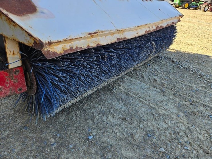 ventrac-4200-image-12