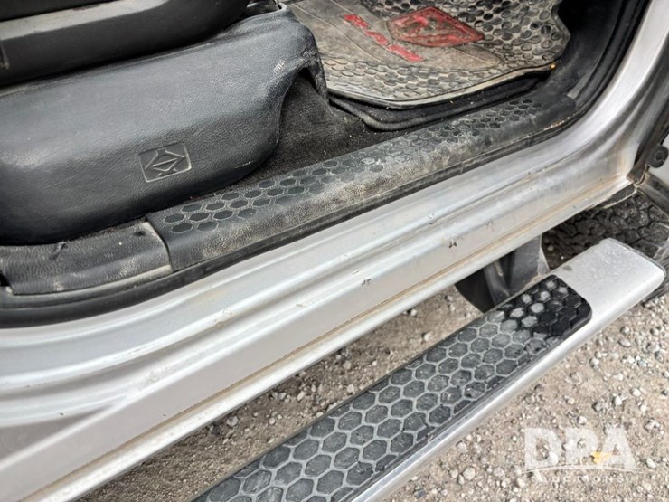 2017-ram-2500-heavy-duty-slt-4x4-pickup-(gp11747,-unit-98702)-image-60