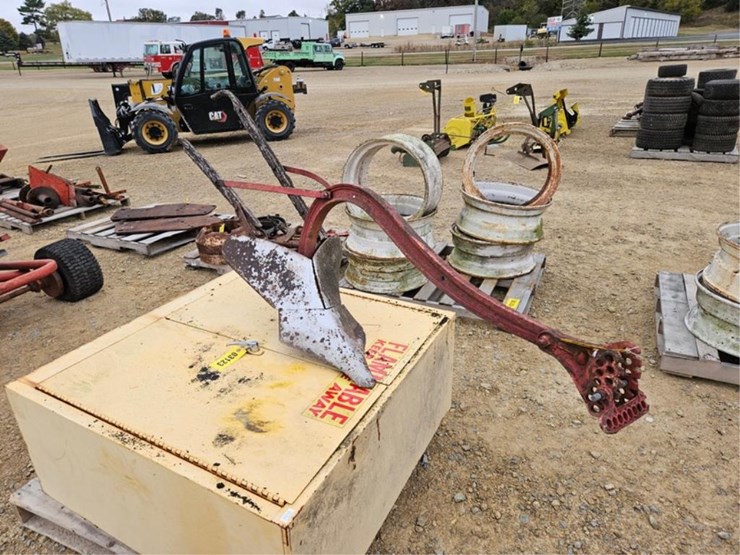 #3110-•-horse-plow-image-5