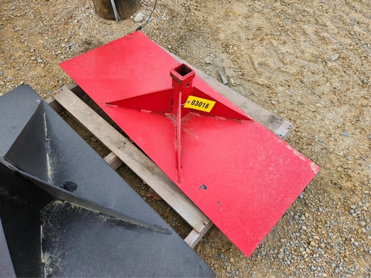 #3016-•-trailer-mover-image-1