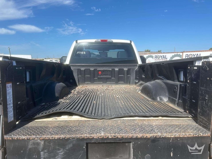 2017-ford-f250-image-14