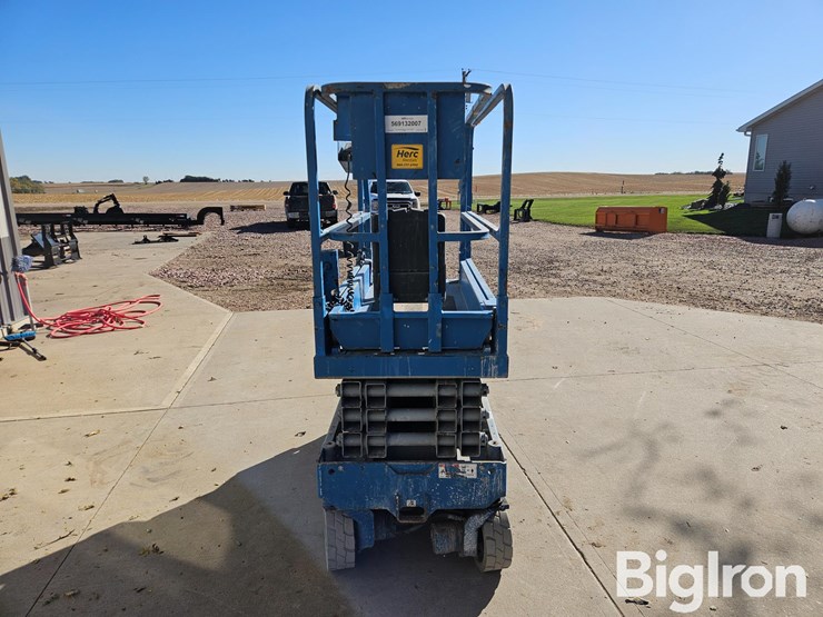 2017-genie-gs1930-image-3