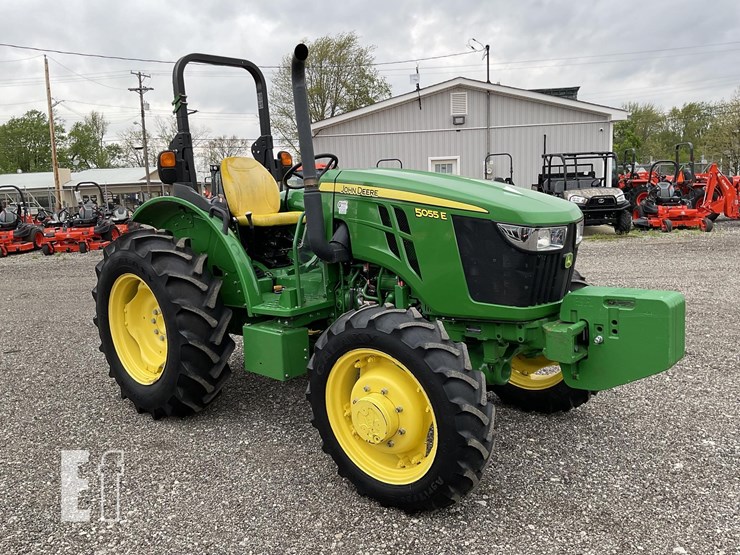 2021-john-deere-5055e-image-10