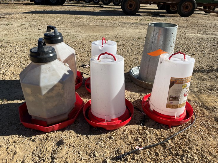 #5955-•-poultry-waterers-and-(1)-feeder-image-2