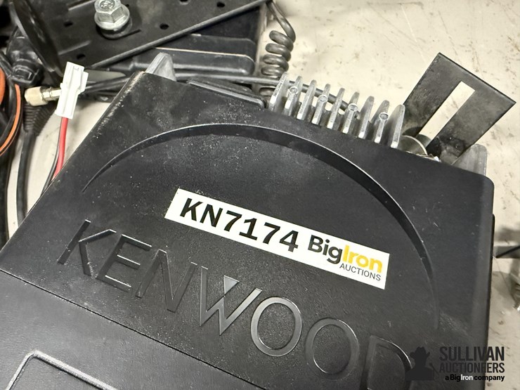 2-way-radios-image-19