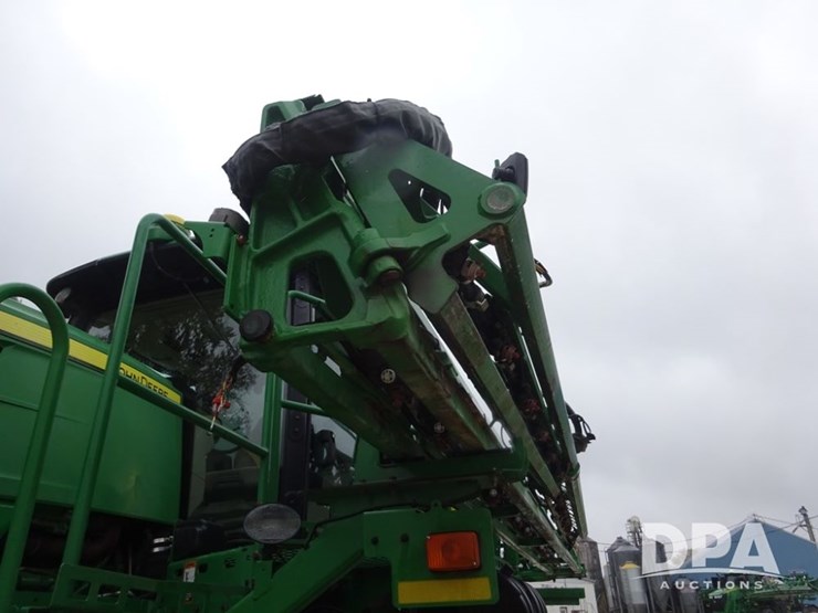 2015-john-deere-r4038-image-62