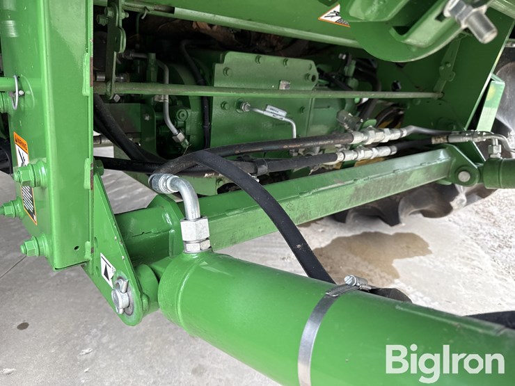 2022-john-deere-s780-image-12