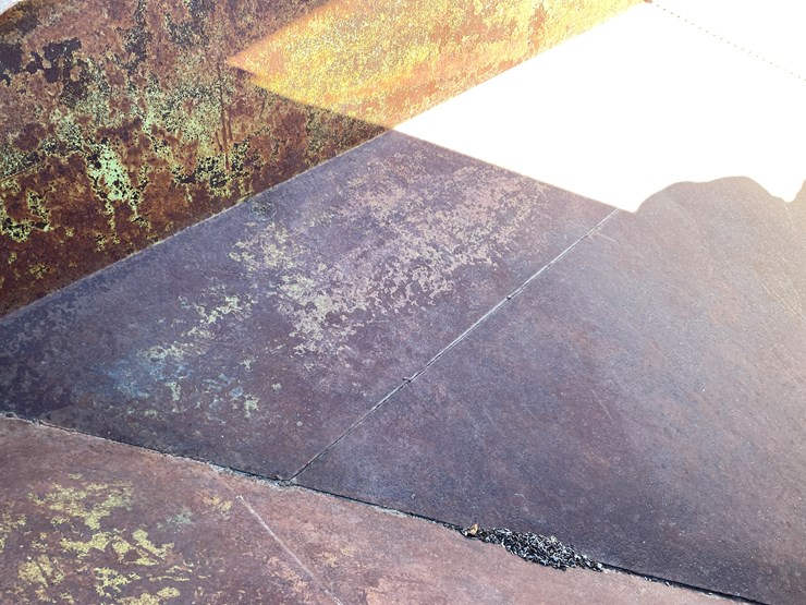 #5929-•-gravity-box-on-running-gear-image-17