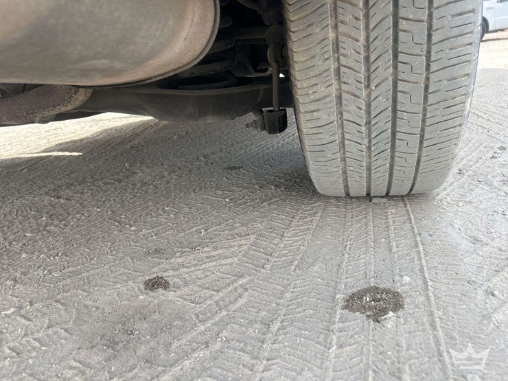 2016-ford-explorer-image-29