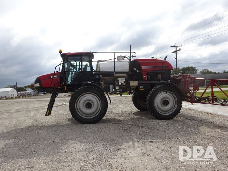2019-case-ih-patriot-3340-image-24