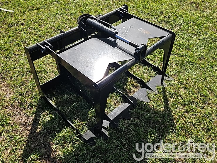 unused-giyi-gy-hwg44c-rock-grapple-bucket-to-suit-mini-skidsteer-image-1