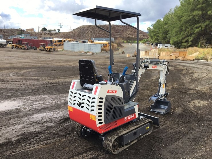 unused-2025-bttl-et12m-6-mini-excavator,-image-3