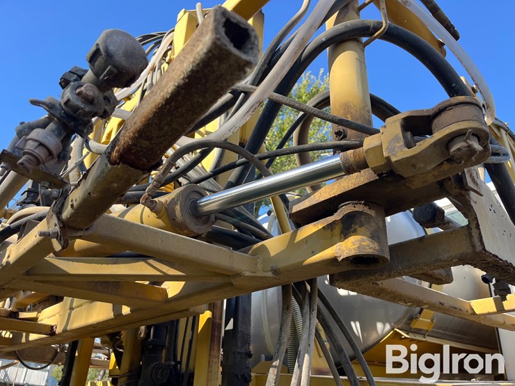 ag-chem-rogator-854-image-14