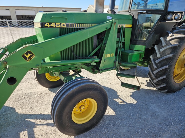 1984-john-deere-4450-image-22