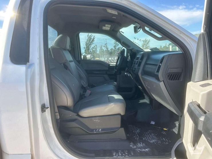 2017-ford-f250-image-19