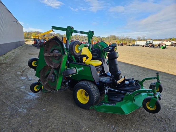 2021-john-deere-1600-turbo-image-18