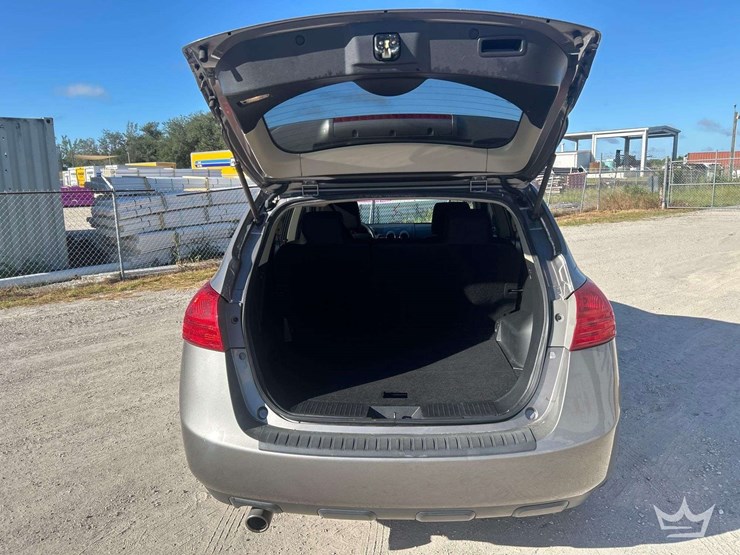 2013-nissan-rouge-suv-image-26