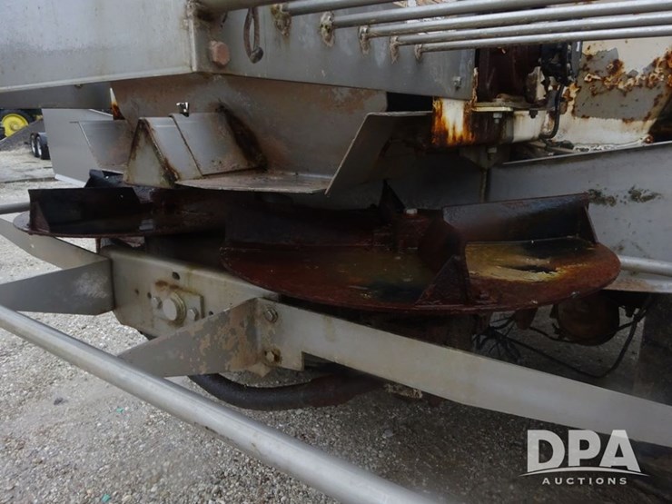 2009-case-ih-titan-3020-image-53