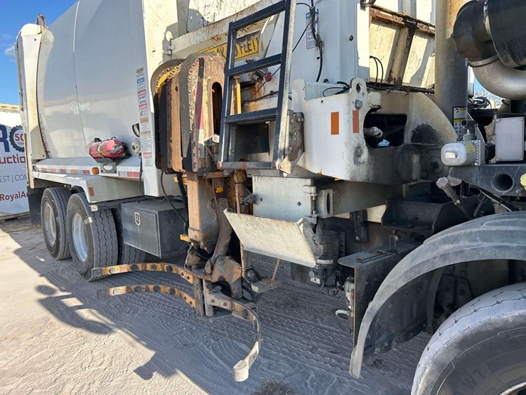 2019-autocar-xpeditor-image-27