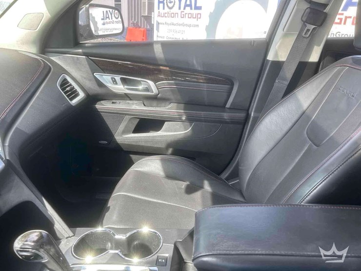 2015-gmc-terrain-suv-image-33