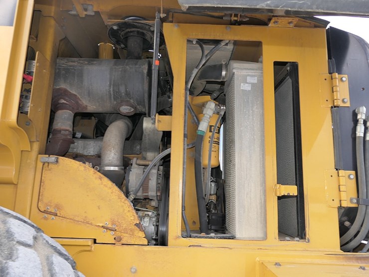 2014-caterpillar-924h-image-20