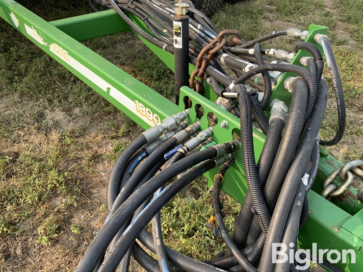 john-deere-1890-image-15