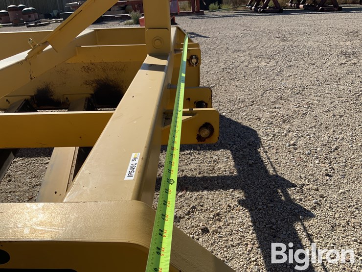 road-boss-3-pt-utility-grader-image-17