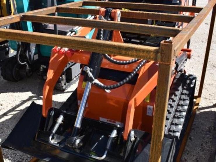 landhero-ldh-t460-mini-skid-steer-(serial-#-x46250010)-(k)-image-2