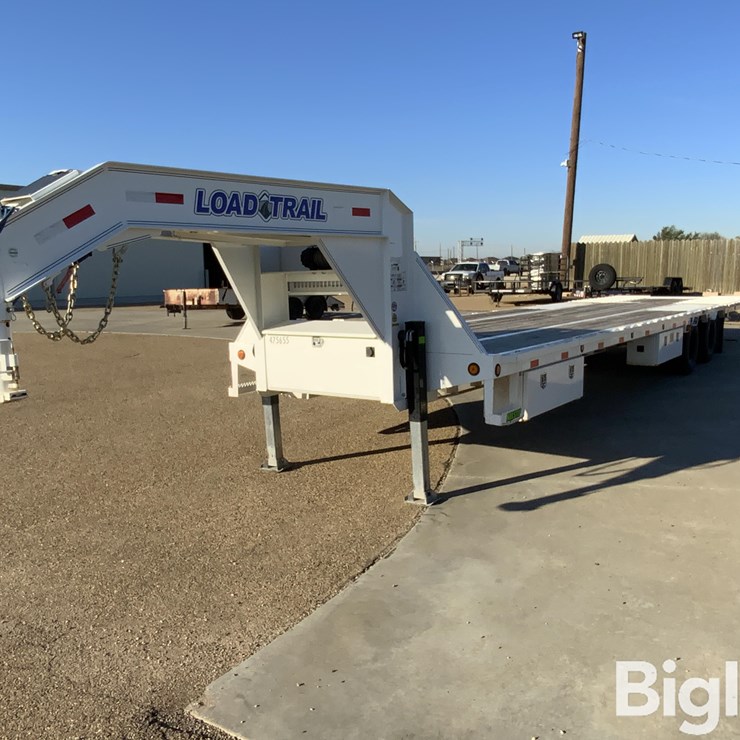 2023 Load Trail T/A Low-Pro Gooseneck Trailer W/Hydraulic Dovetail