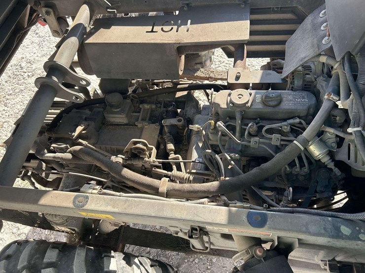 2012-kubota-rtv900-image-8