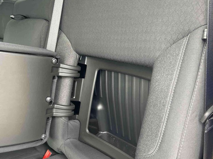 2021-chevrolet-silverado-1500-image-23