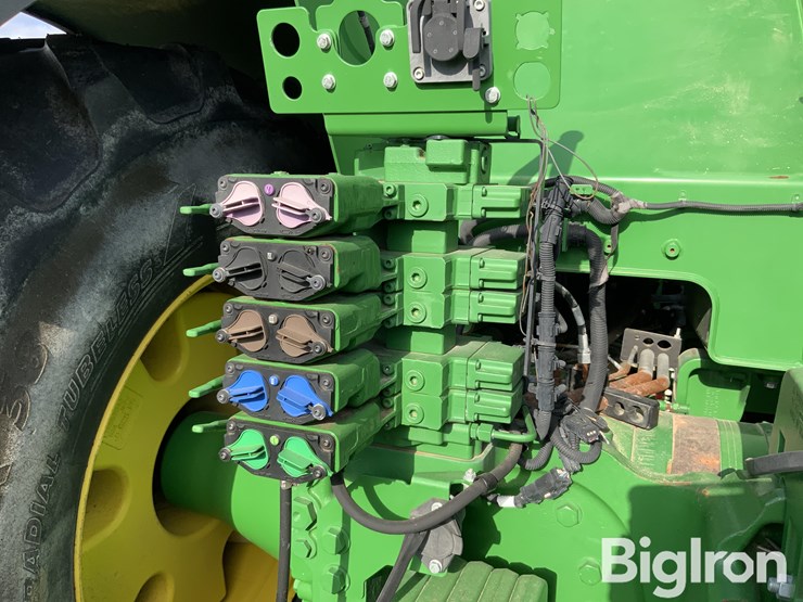 2016-john-deere-9570r-image-10