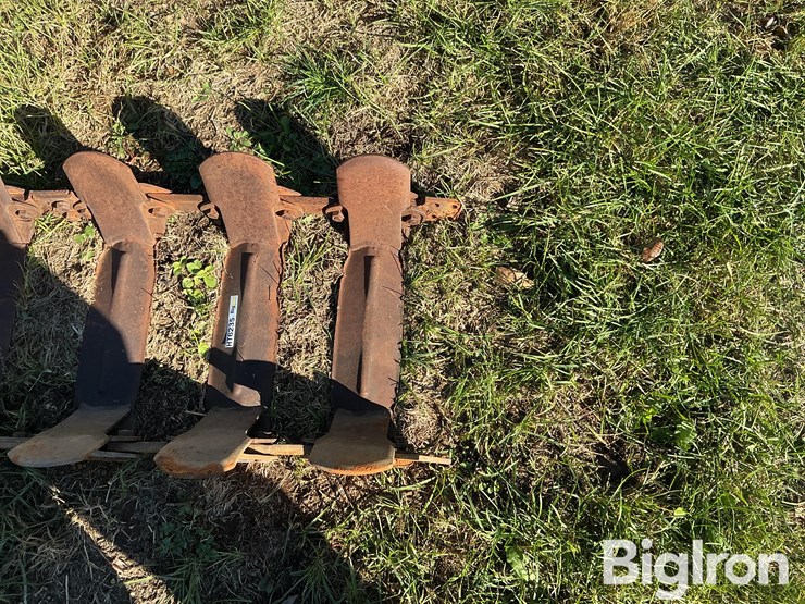 grouser-skid-steer-tracks-image-9