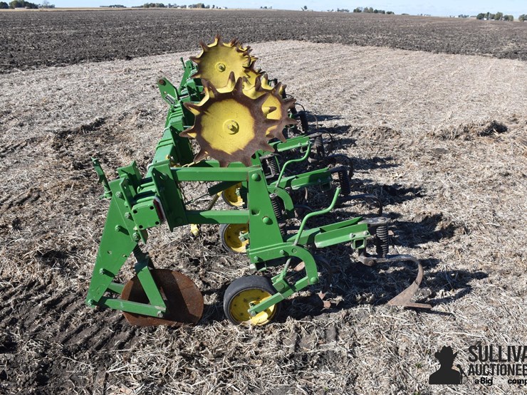 john-deere-825-image-8
