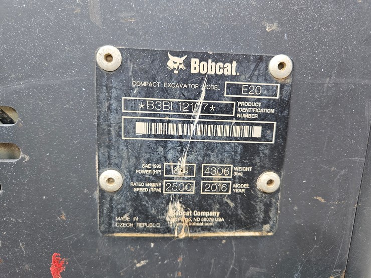 2016-bobcat-e20-image-7