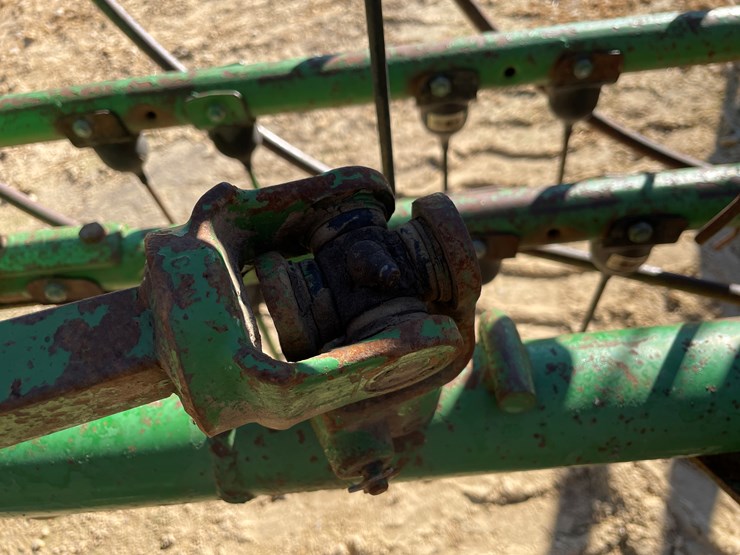 john-deere-662-image-13