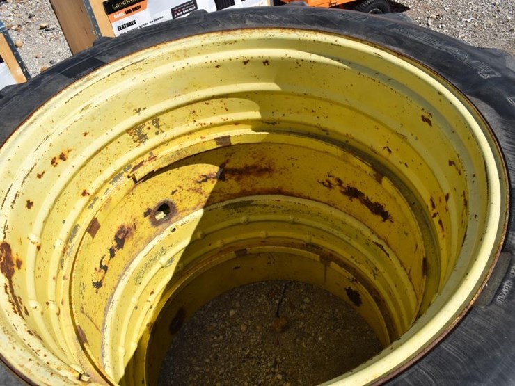 john-deere-18-image-3