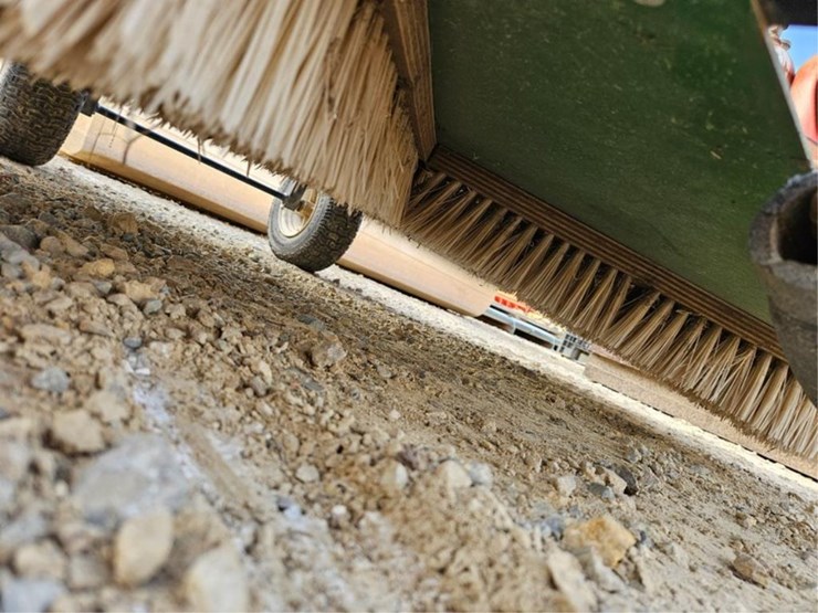 #3147-•-gandy-sweep-master-greens-brush-broom-image-8