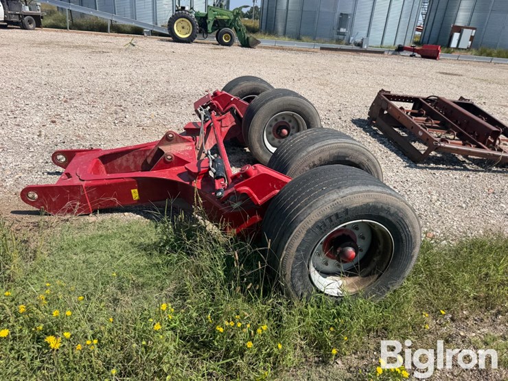 case-air-seeder-rear-support-caddy-image-4