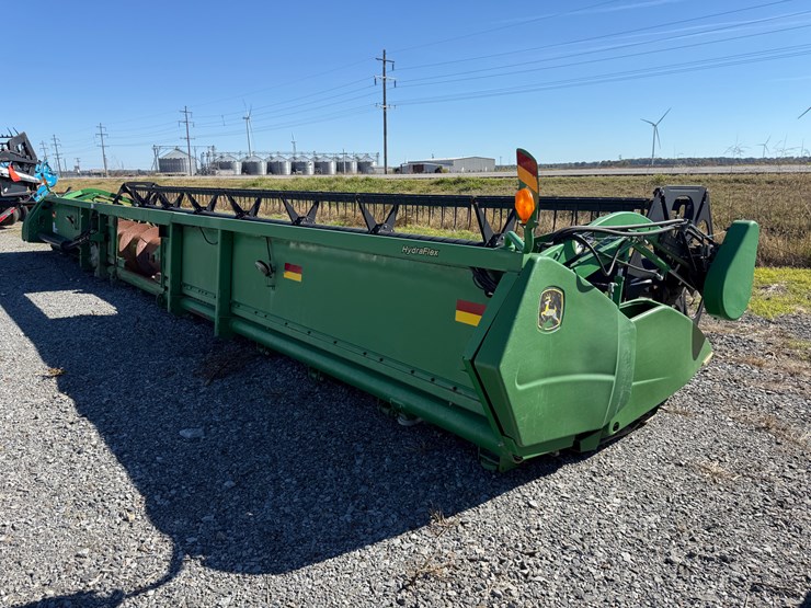 2008-john-deere-635f-image-5