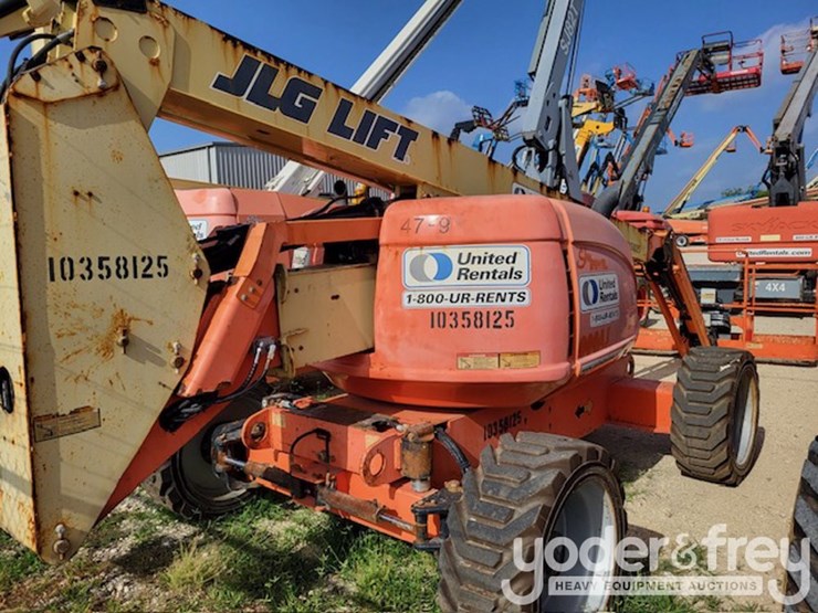 2015-jlg-600aj-image-1