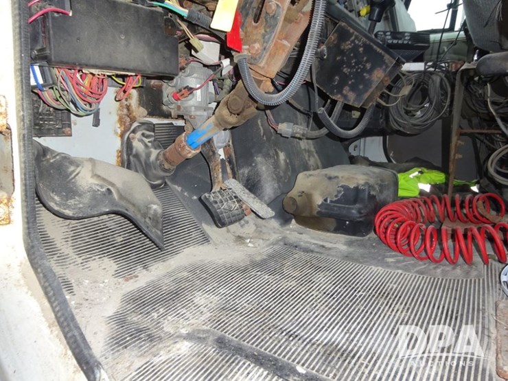 2002-international-2554-image-62