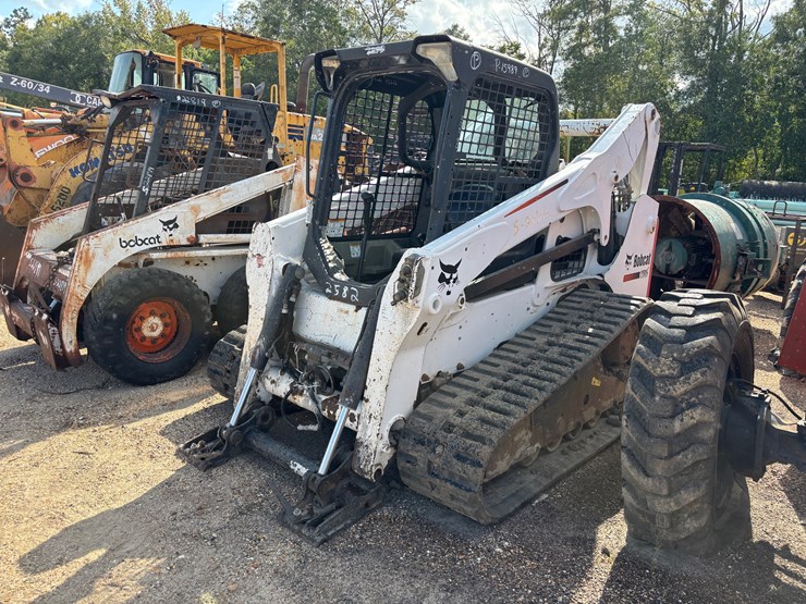 2014-bobcat-t750-image-1