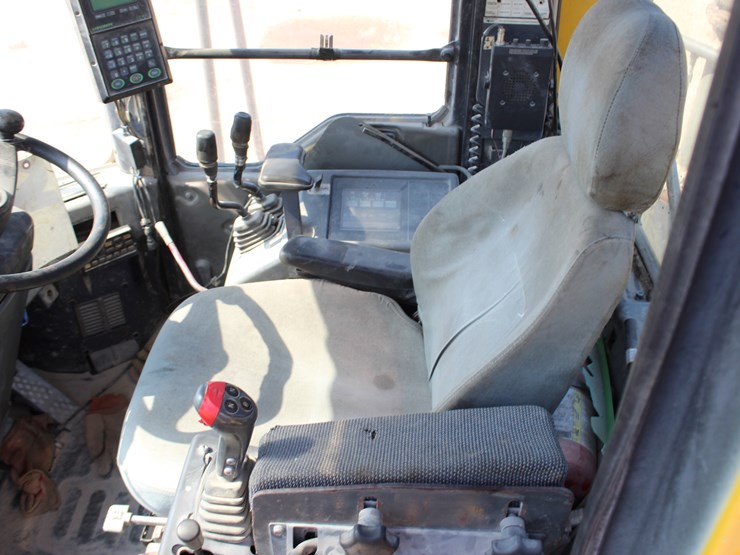 komatsu-wa500-3l-image-8